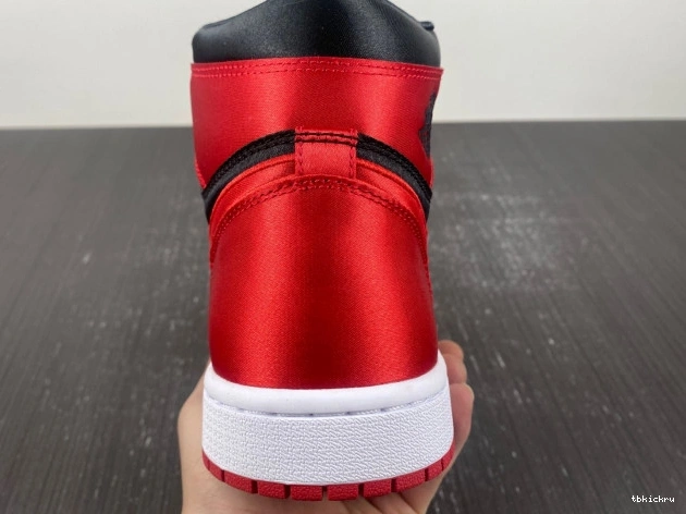Rep TBkick OG 1 Air High Bred Satin WMNS FD4810-061 Jordan 0713